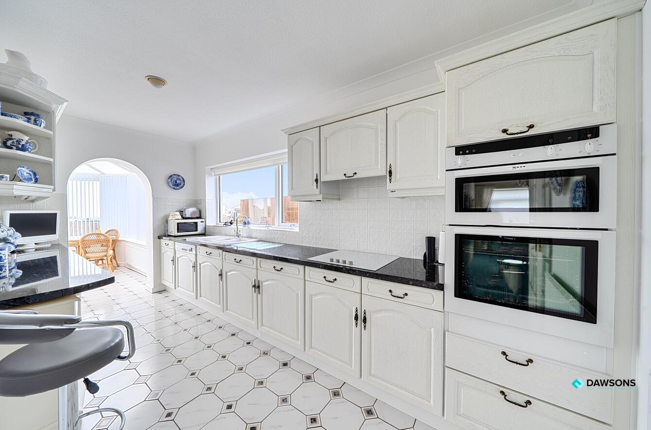 Southgate Road, Southgate, Swansea, SA3 2DH